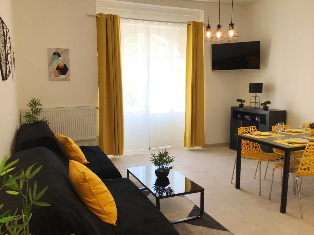 Appartement Lumea 80 M2 Climatise Parking Proche Sanctuaires لورد المظهر الخارجي الصورة