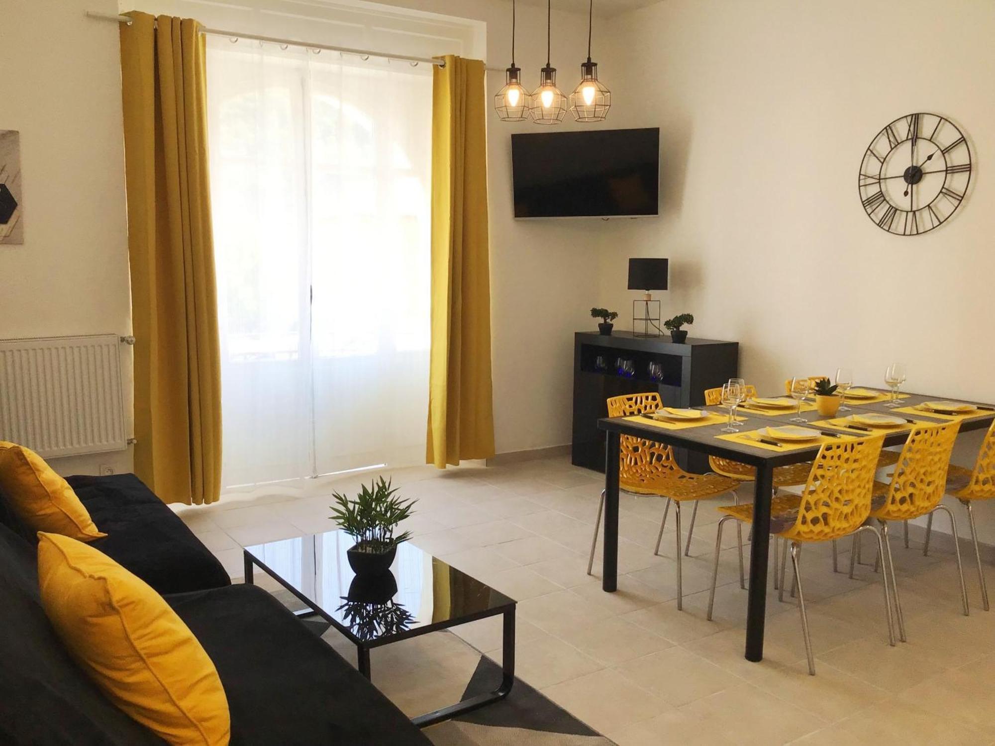 Appartement Lumea 80 M2 Climatise Parking Proche Sanctuaires لورد الغرفة الصورة